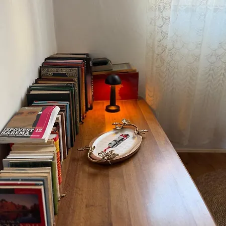 The Loft Atelier Sarajevo, Double Bed Or 2 Single * סראייבו