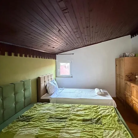 The Loft Atelier Sarajevo, Double Bed Or 2 Single *